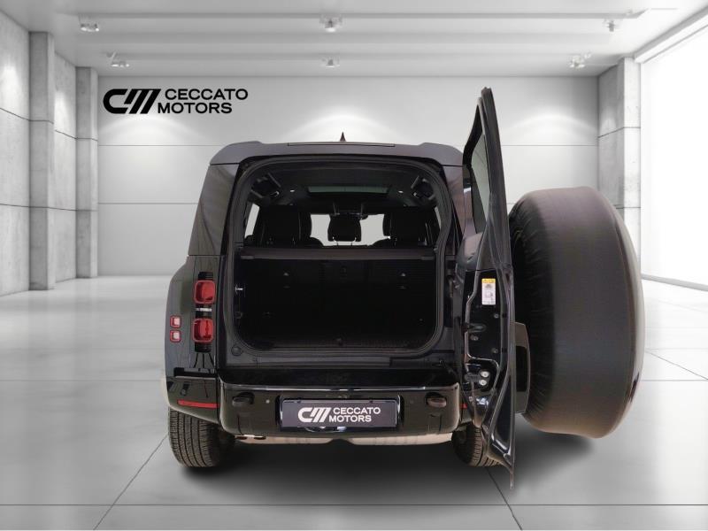 Land Rover Defender 110 3.0d i6 mhev X-Dynamic SE awd 250cv auto