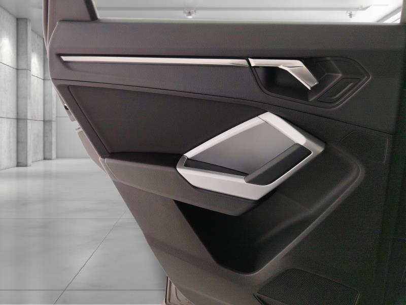 Audi Q3 35 2.0 tdi Business Advanced quattro s-tronic