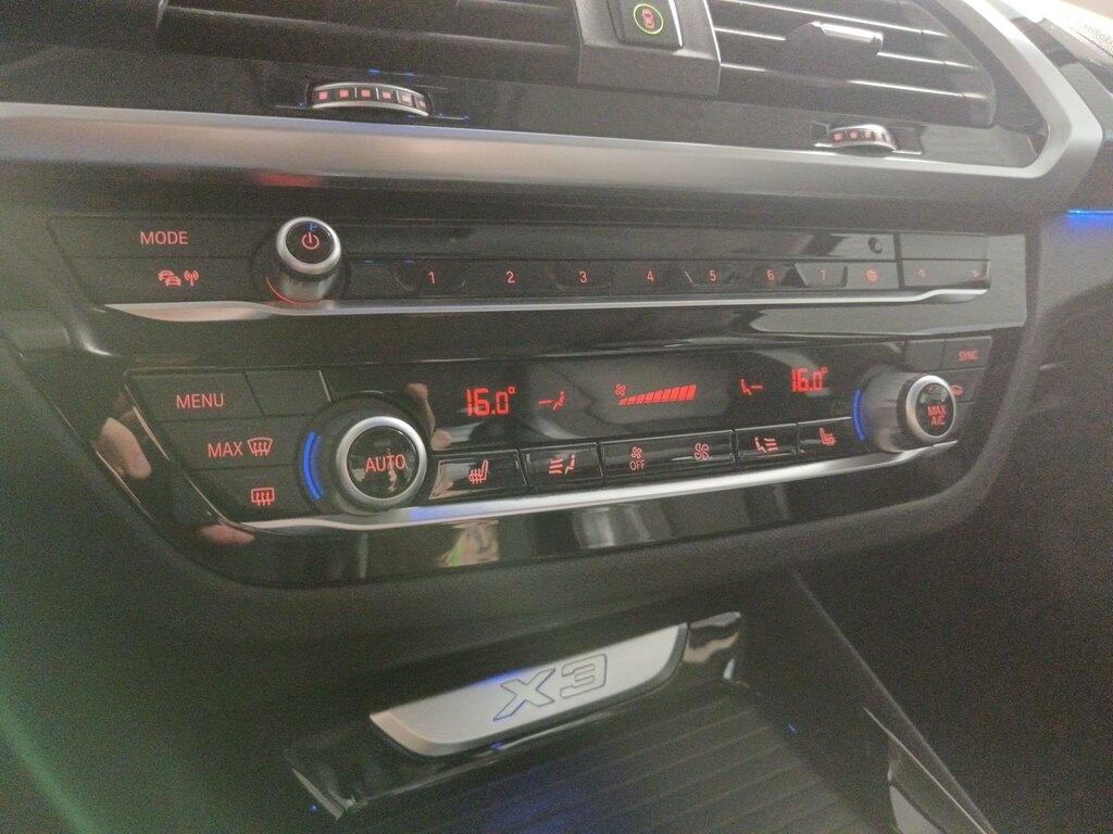 BMW X3 xdrive20d mhev 48V xLine auto