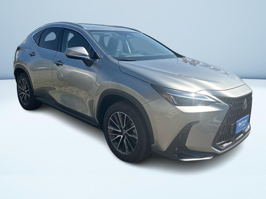 Lexus NX 2.5 plug-in Premium 4wd e-cvt