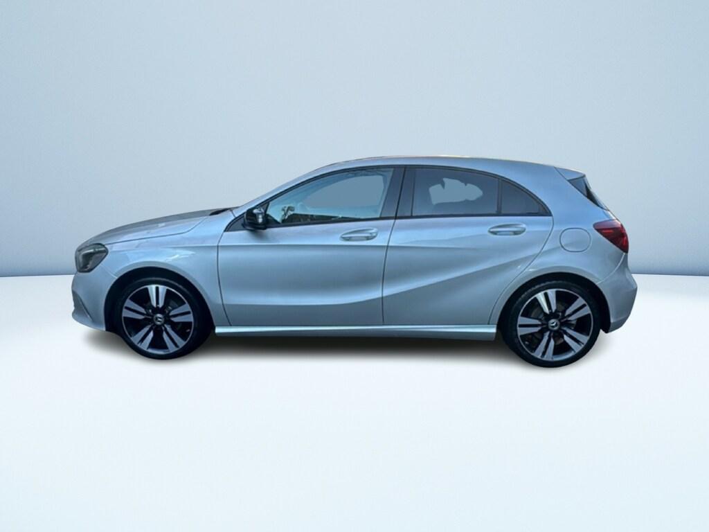 Mercedes Classe A 180 d Sport auto my16