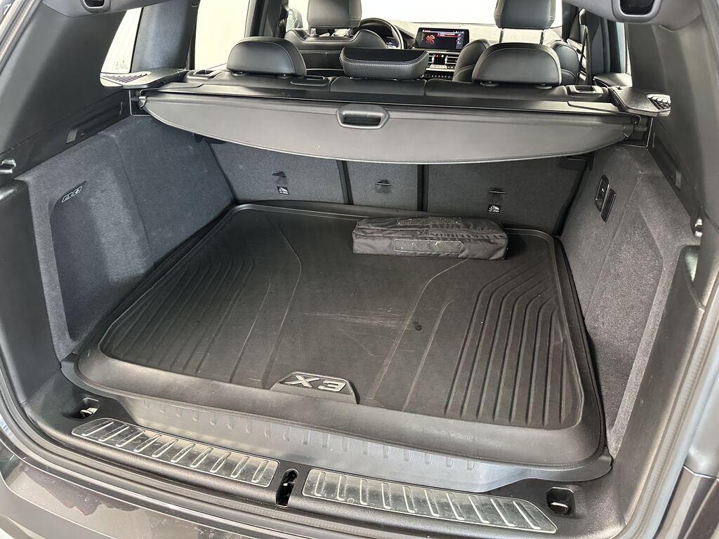 BMW X3 xdrive20d mhev 48V auto