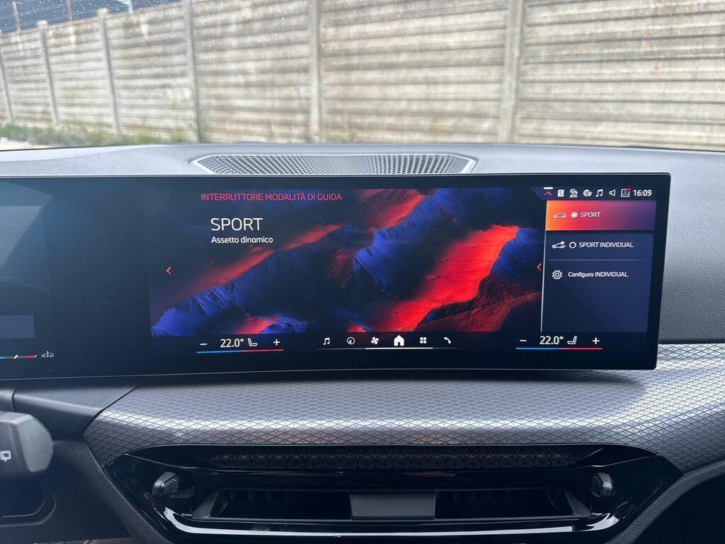 BMW Serie 3 320d Touring mhev 48V Msport xdrive auto