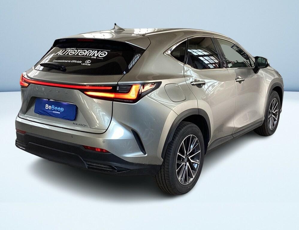 Lexus NX 2.5 plug-in Premium 4wd e-cvt