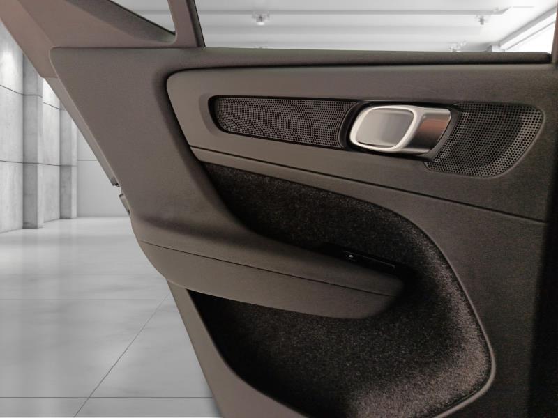 Volvo XC40 1.5 T3 Momentum Pro 163cv my21