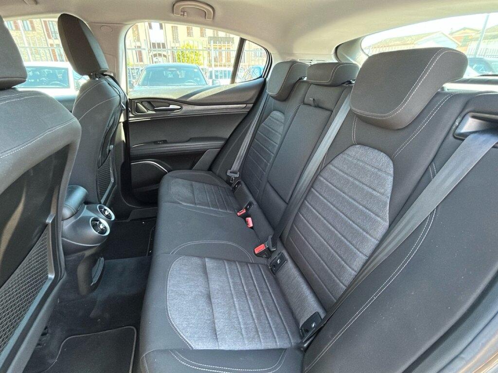 Alfa Romeo Stelvio 2.2 t Executive Q4 190cv auto my19