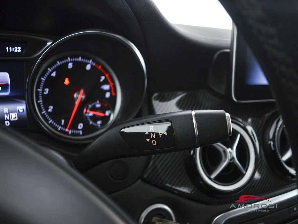 Mercedes GLA 200 Premium auto