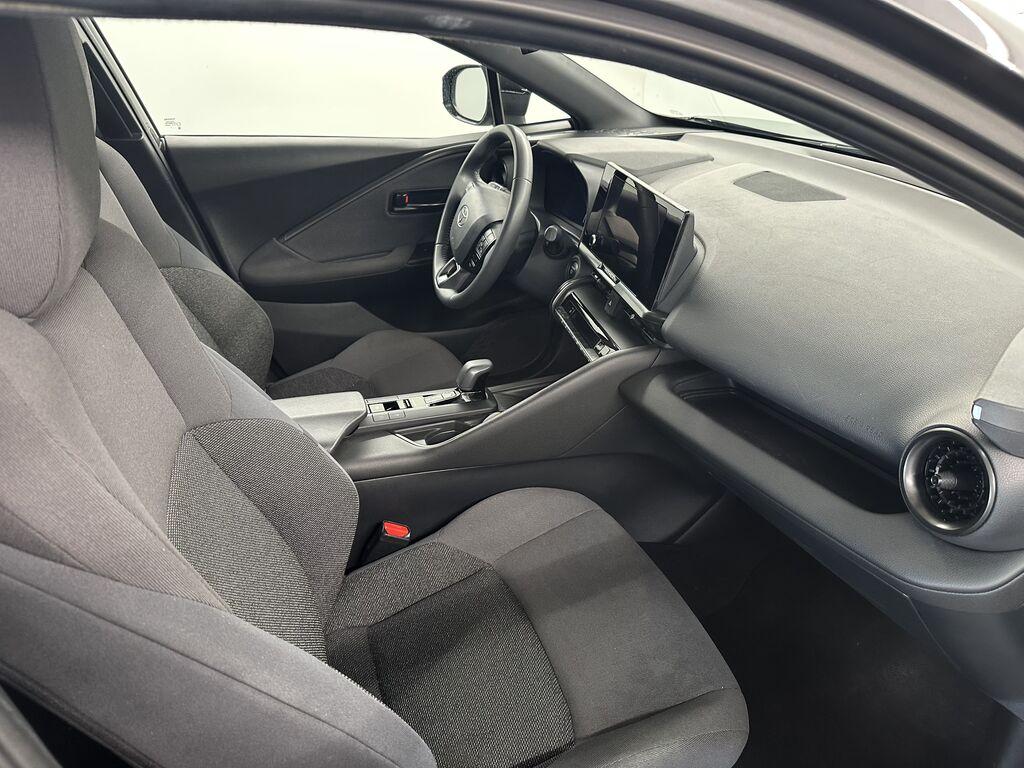 Toyota C-HR 1.8 hv Active fwd e-cvt