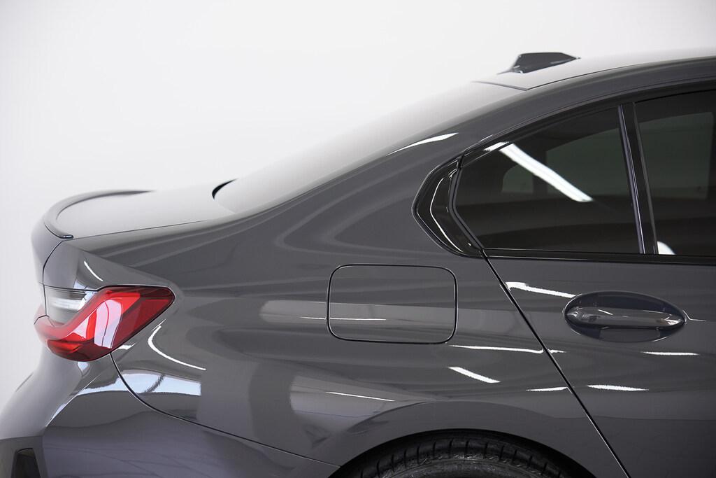 BMW Serie 3 320d mhev 48V xdrive auto