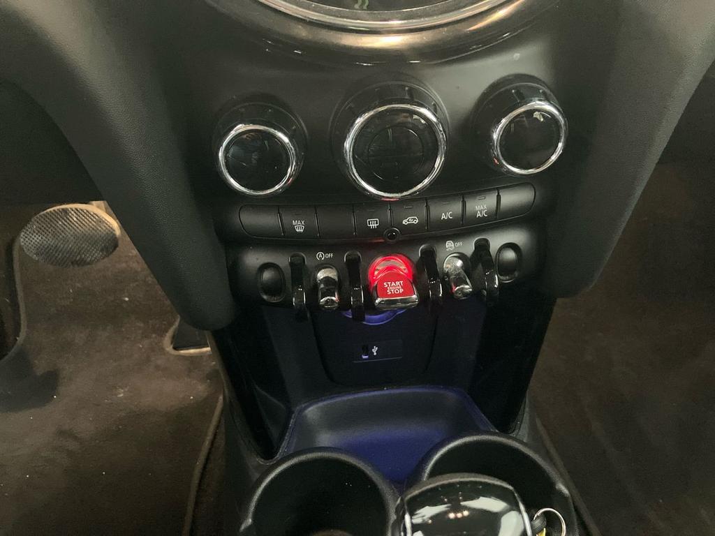 Mini Cooper S 2.0 TwinPower Turbo Cooper S Business DCT