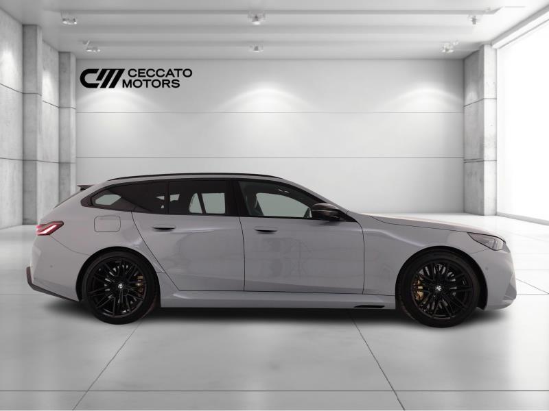 BMW M5 Touring 4.4 727cv auto