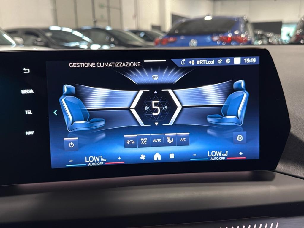BMW Serie 1 120d 48V MSport Design auto