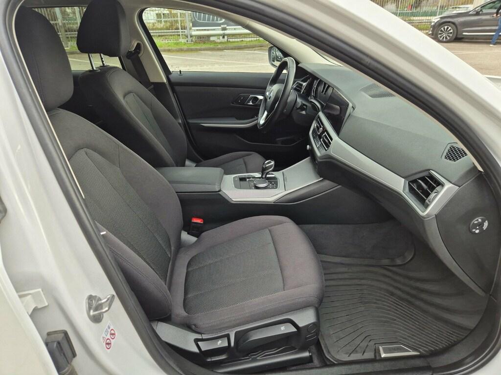 BMW Serie 3 320d Touring mhev 48V Business Advantage auto