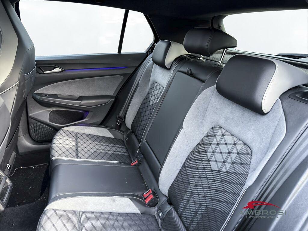 Volkswagen Golf 2.0 tdi scr R-Line 150cv dsg