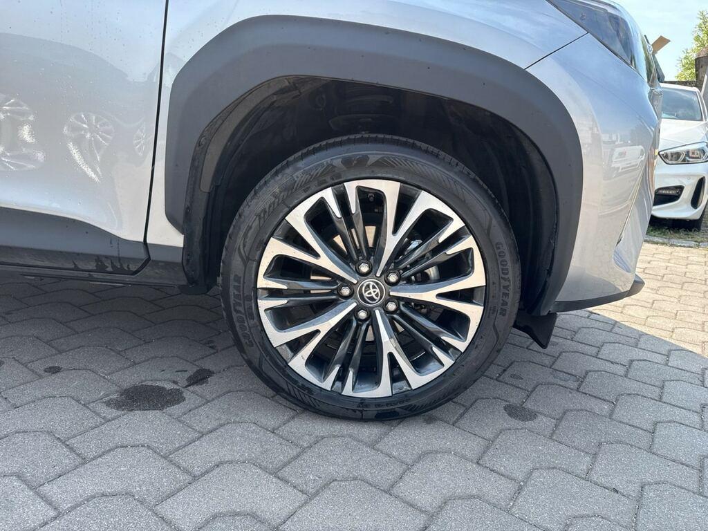 Toyota Yaris Cross 1.5h Lounge fwd 116cv e-cvt