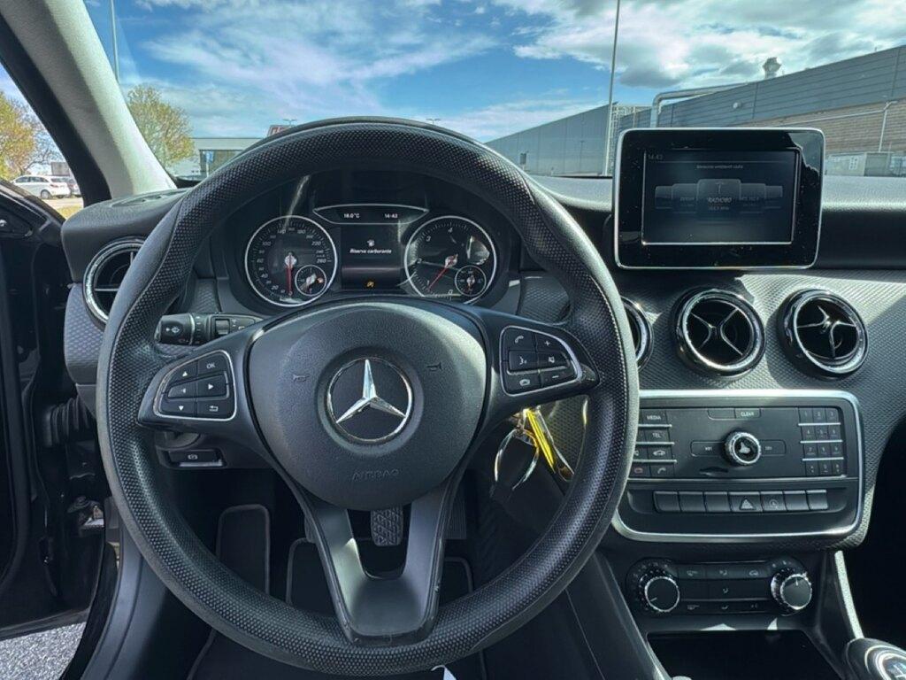 Mercedes Classe A 160 d Executive my16
