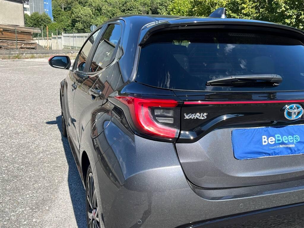 Toyota Yaris 1.5 hybrid Energy