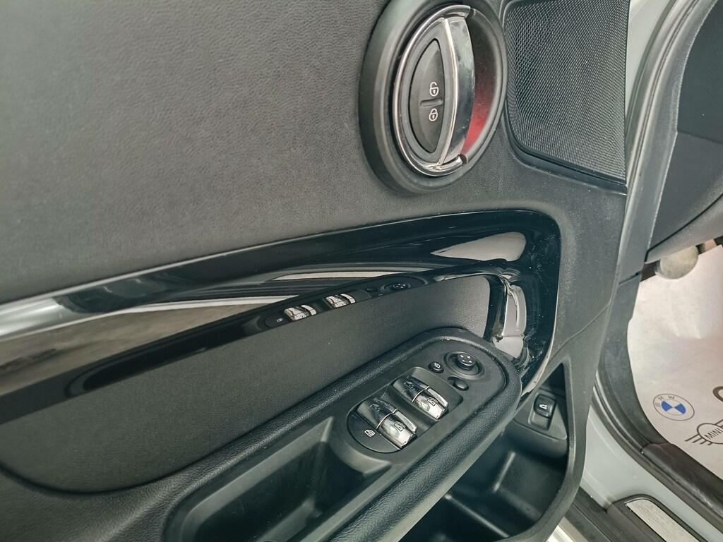 Mini Cooper D Countryman 2.0 D Cooper D Auto