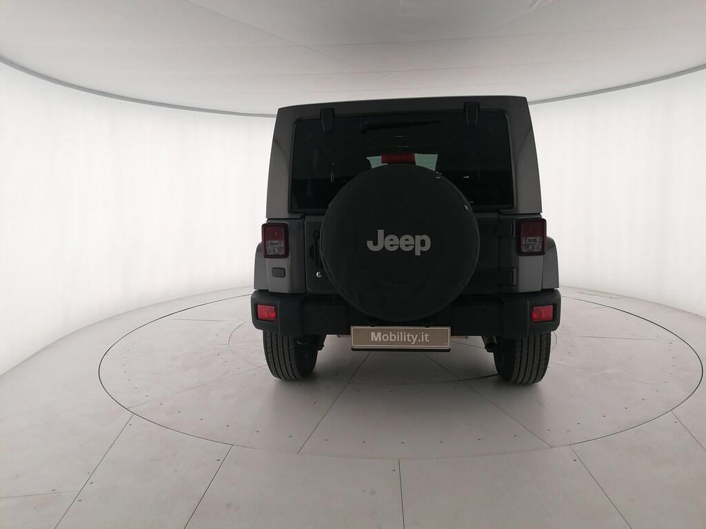 Jeep Wrangler Unlimited 2.8 crd Sahara auto E6