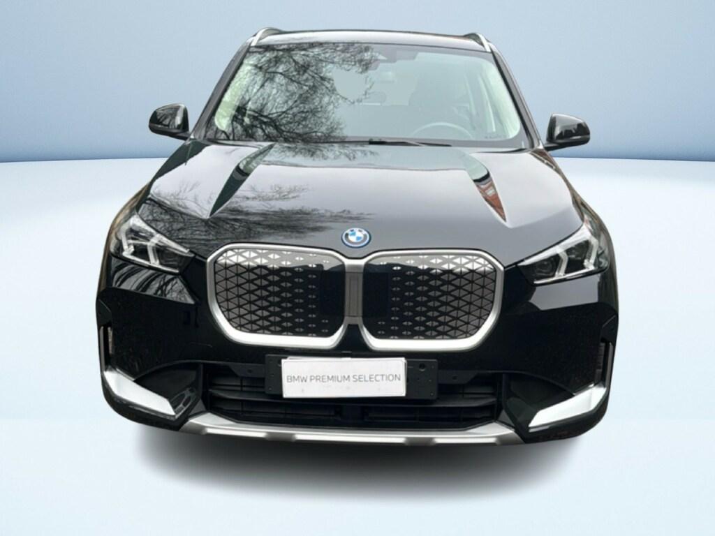 BMW iX1 edrive 20 X-Line