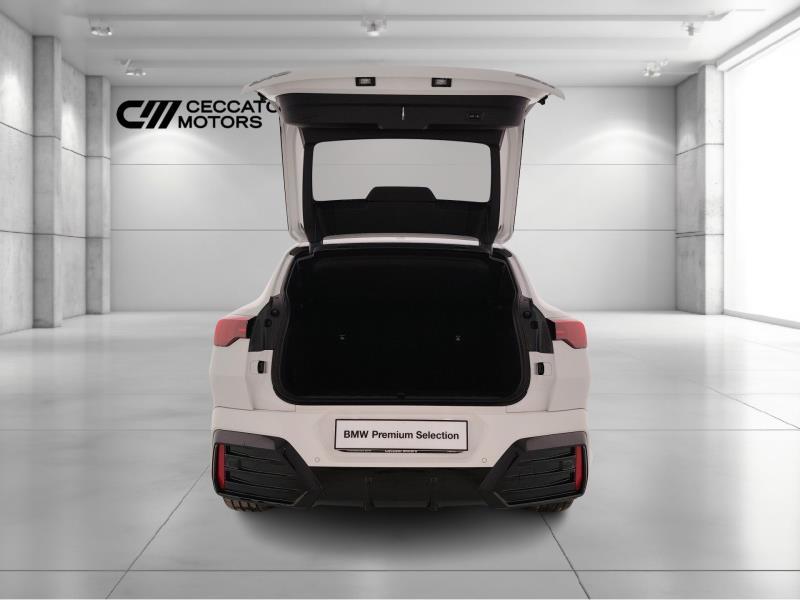 BMW iX2 edrive 20 MSport Pro