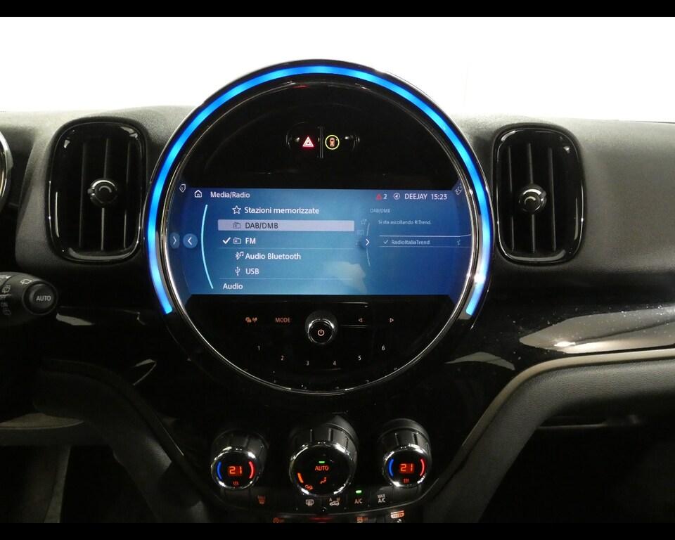 Mini Cooper SD Countryman 2.0 TwinPower Turbo Cooper SD Business Steptronic