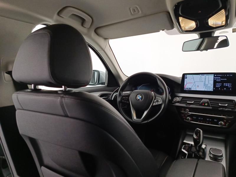 BMW Serie 5 520d Touring mhev 48V xdrive Business auto