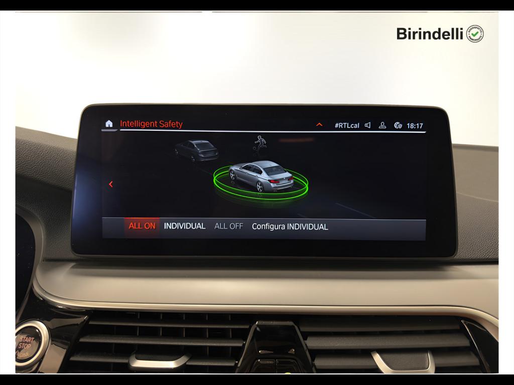 BMW Serie 5 520d mhev 48V xdrive Business auto