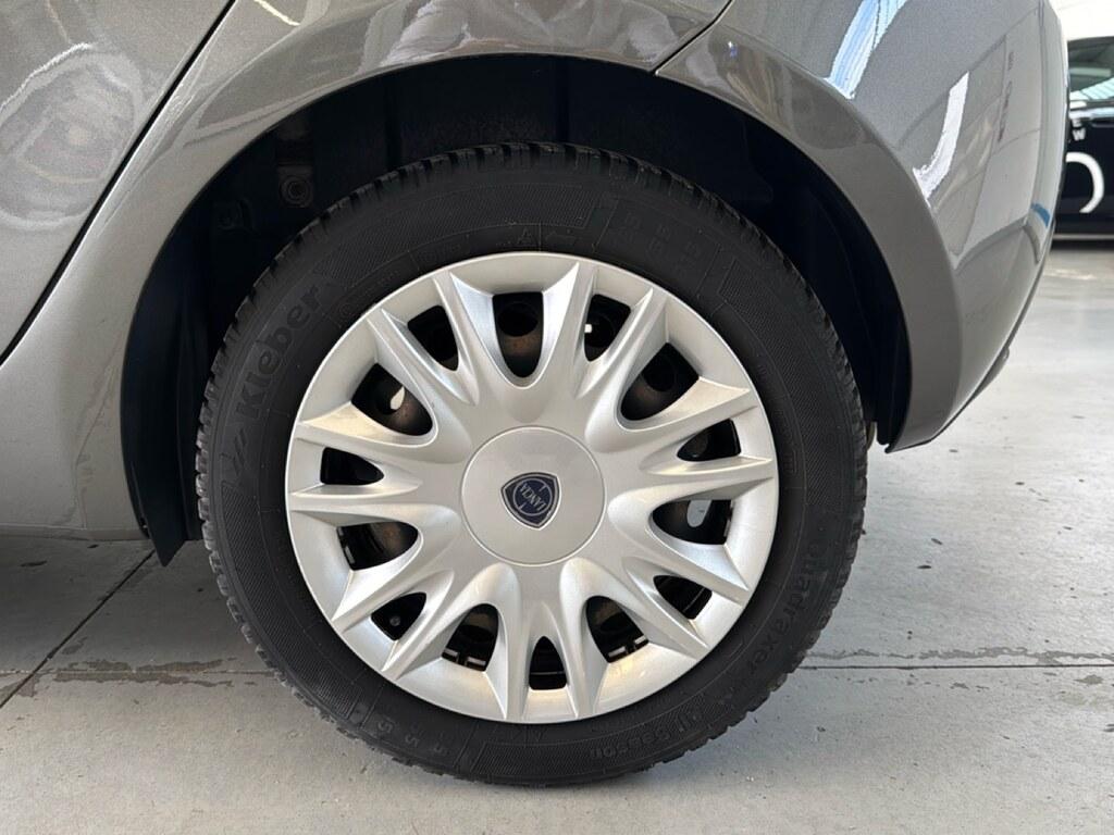 Lancia Ypsilon 1.2 8v Gold s&s 69cv