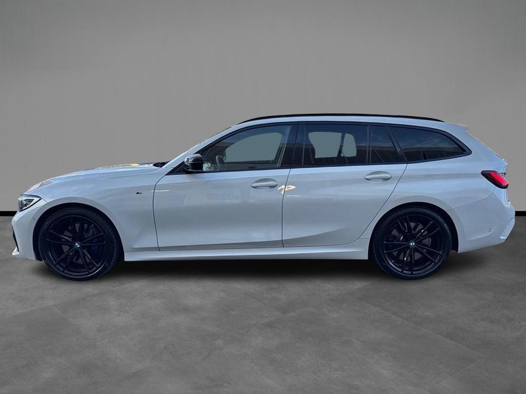 BMW Serie 3 330d Touring mhev 48V xdrive Msport auto