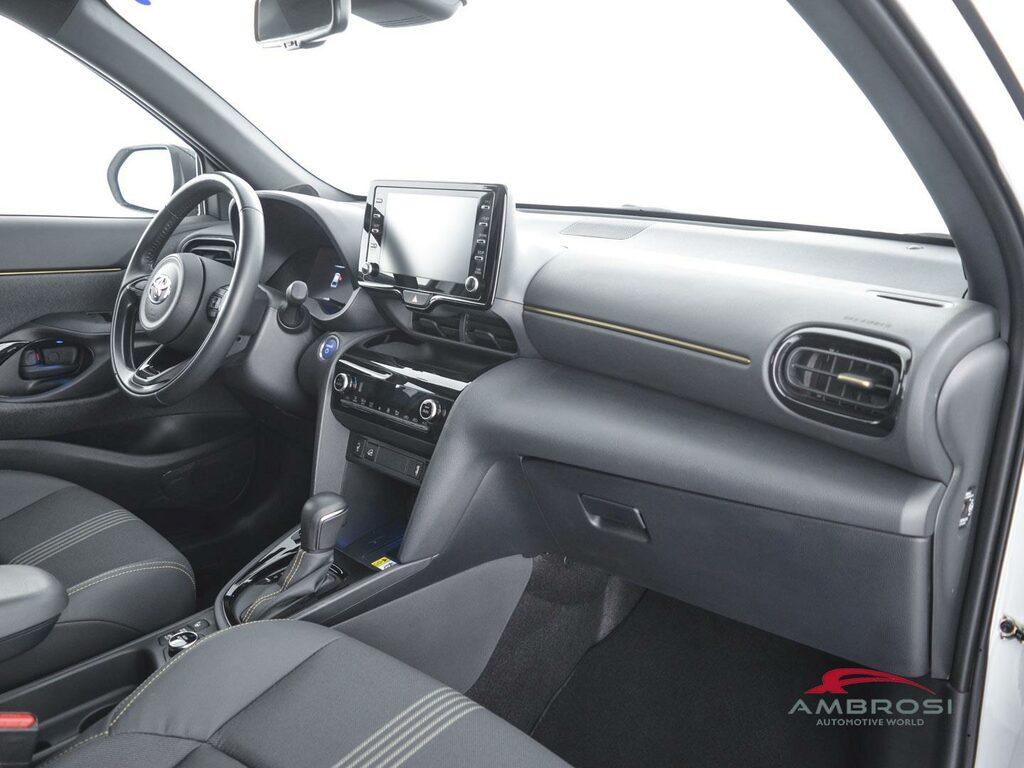 Toyota Yaris Cross 1.5h Premiere awd-i 116cv e-cvt