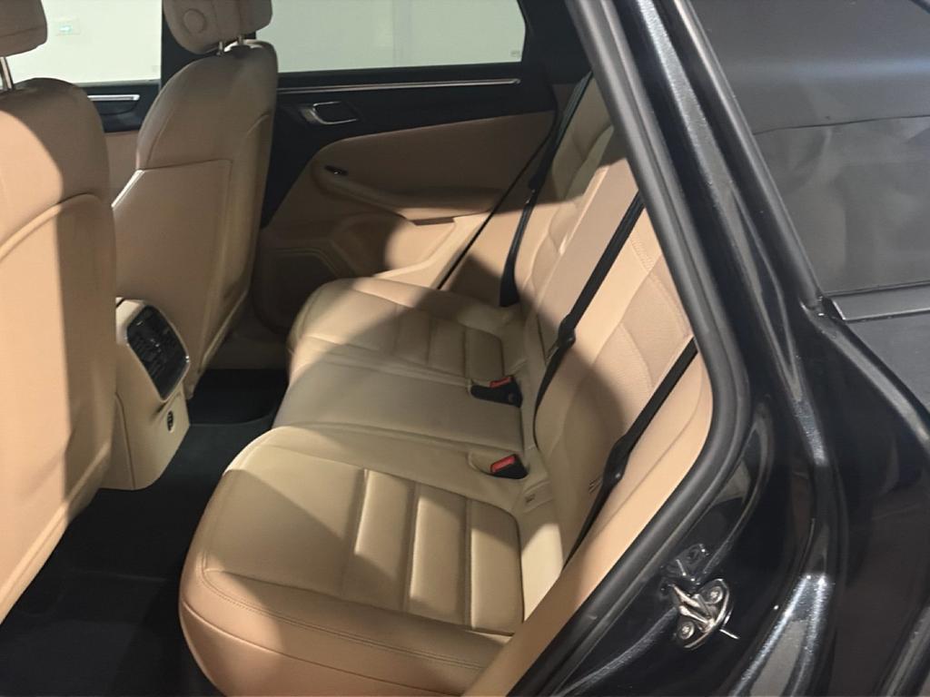 Porsche Macan 2.0 265cv pdk