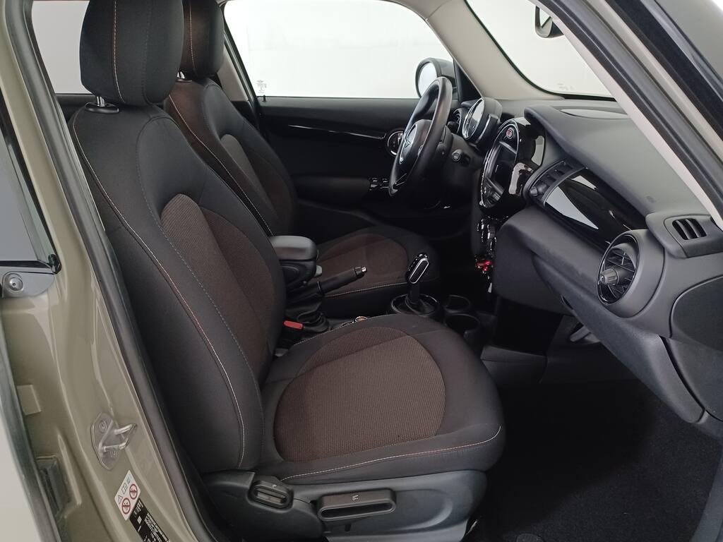 Mini Cooper D 1.5 TwinPower Turbo Cooper D Hype DCT