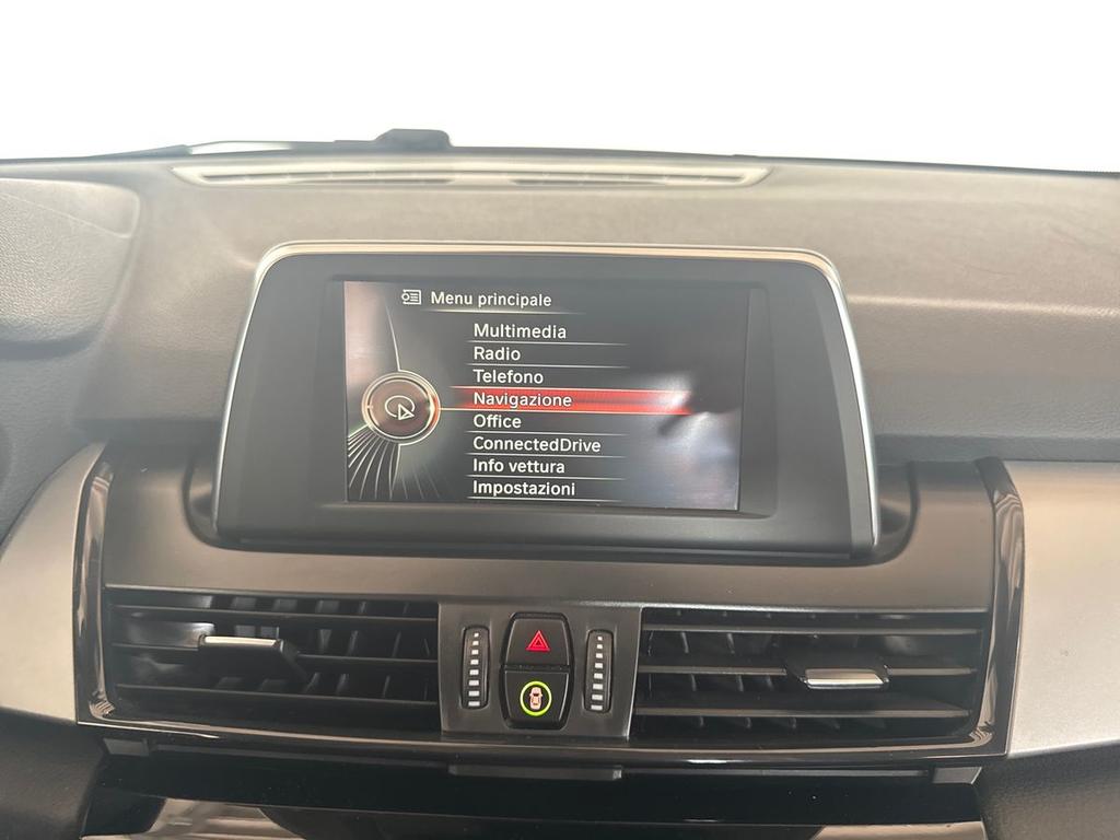 BMW Serie 2 216d Active Tourer Advantage my15