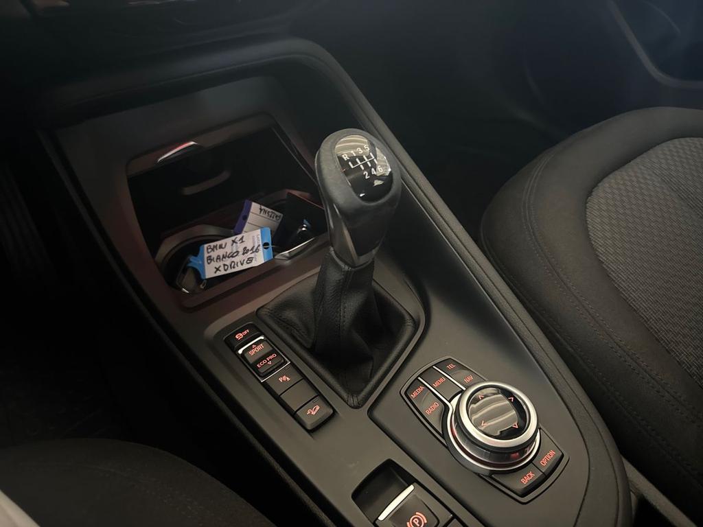 BMW X1 xdrive18d Advantage