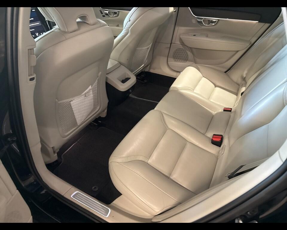 Volvo V90 Cross Country 2.0 D4 Pro awd geartronic my20