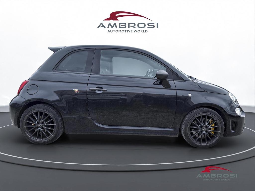Abarth 695 1.4 t-jet 180cv