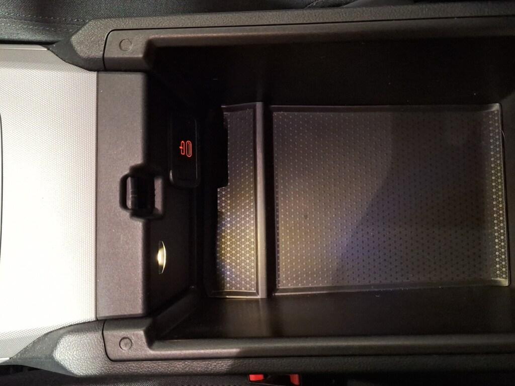 BMW Serie 3 320d Touring mhev 48V auto