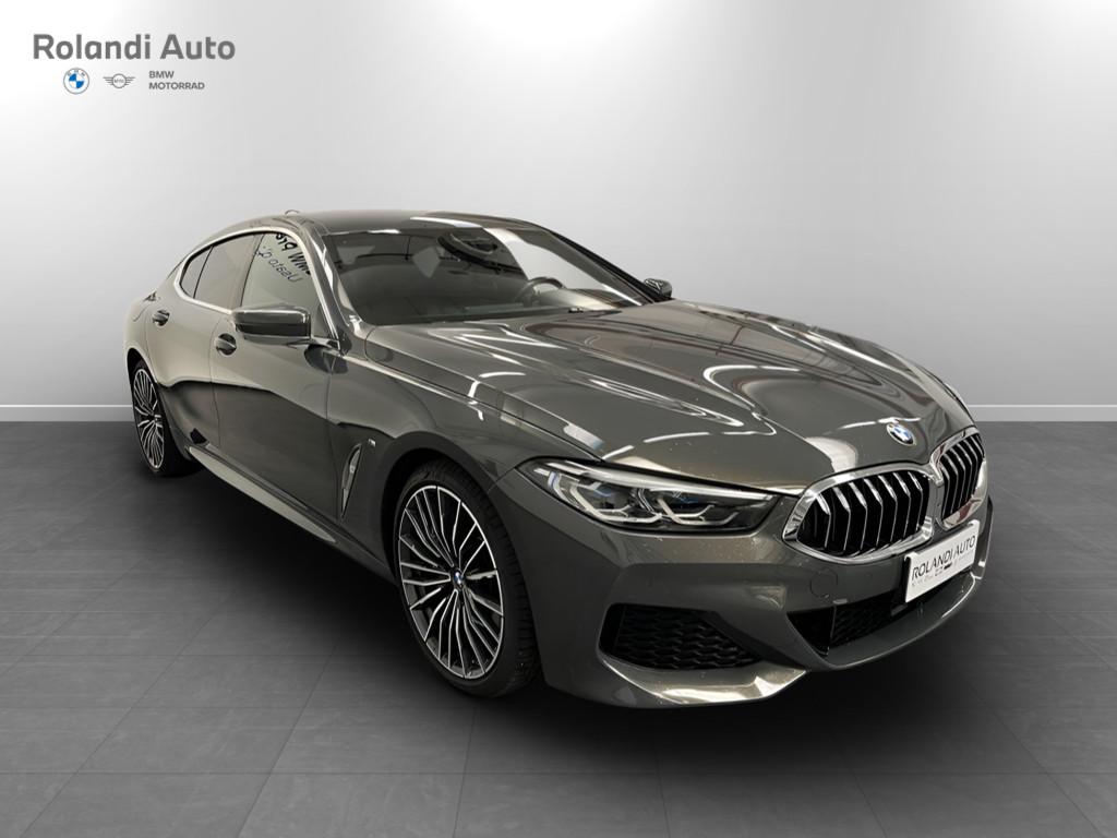 BMW Serie 8 840d Gran Coupe mhev 48V xdrive Individual Composition Msport auto