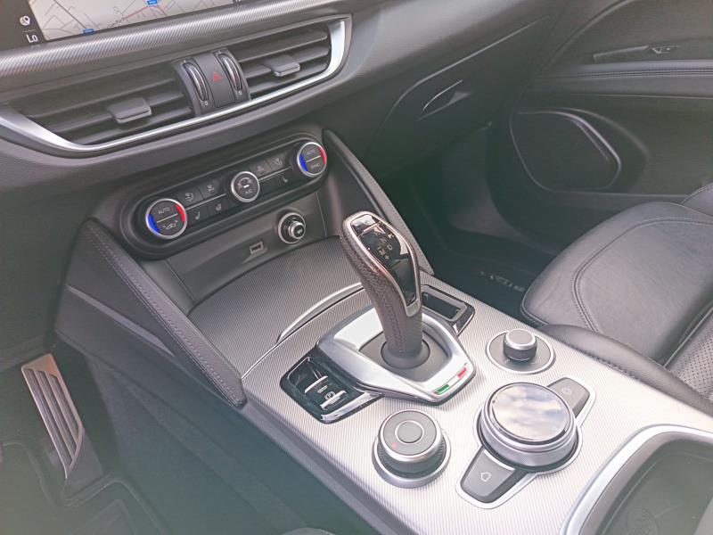 Alfa Romeo Stelvio 2.2 t Veloce Q4 210cv auto