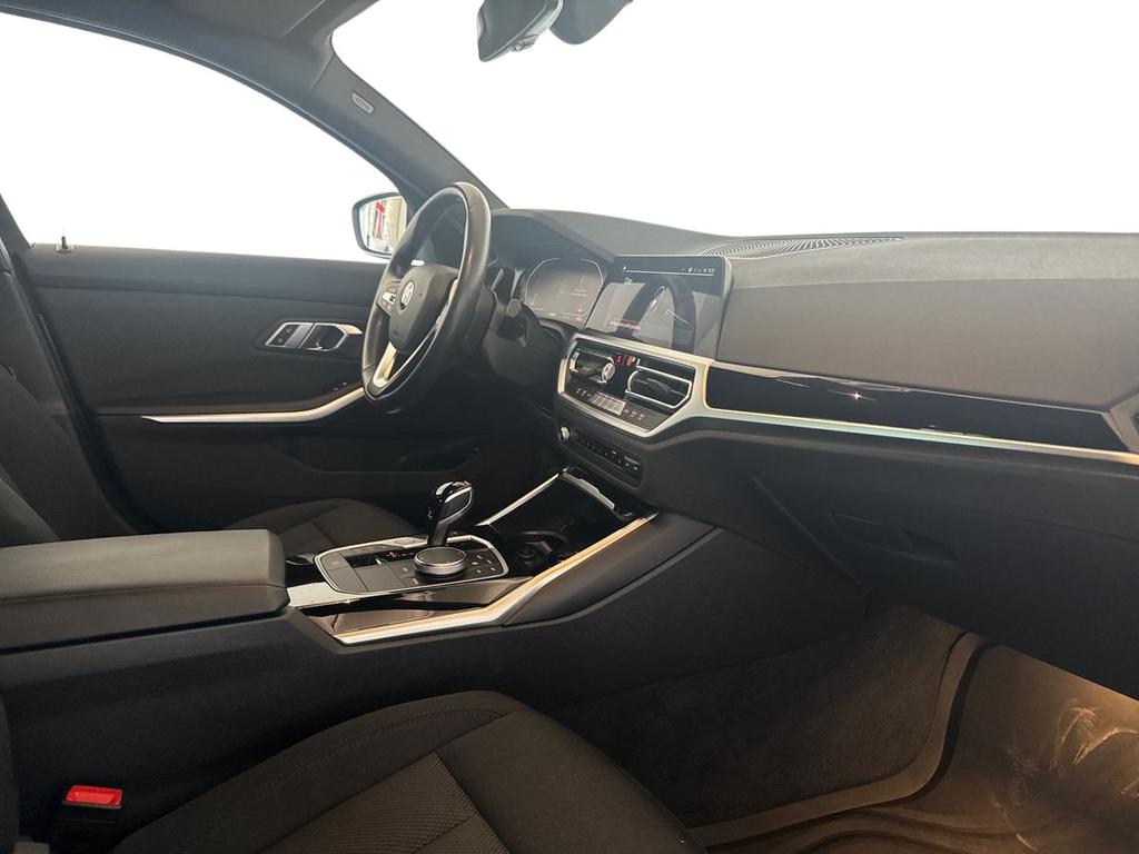 BMW Serie 3 318d Touring mhev 48V Business Advantage auto