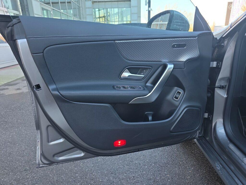 Mercedes CLA 180 d Progressive Advanced auto
