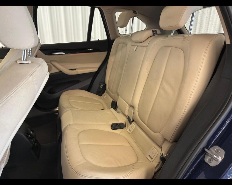 BMW X1 xdrive20d Business auto