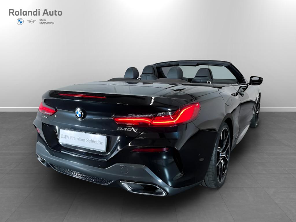 BMW Serie 8 840d Cabrio mhev 48V xdrive auto