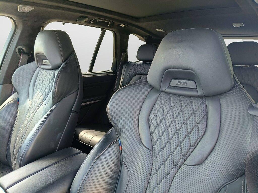 BMW X5 M X5 M60i auto