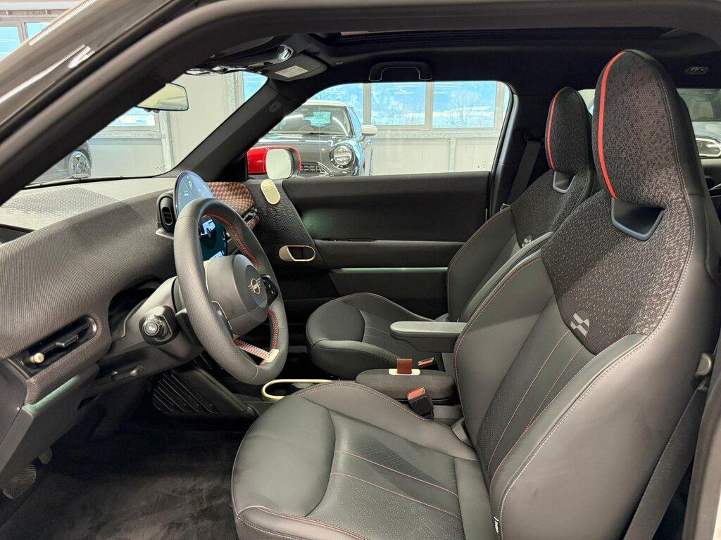 Mini Cooper E JCW