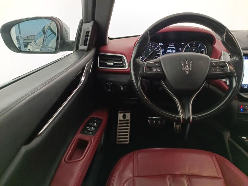 Maserati Ghibli 2.0 hybrid Gransport 330cv auto