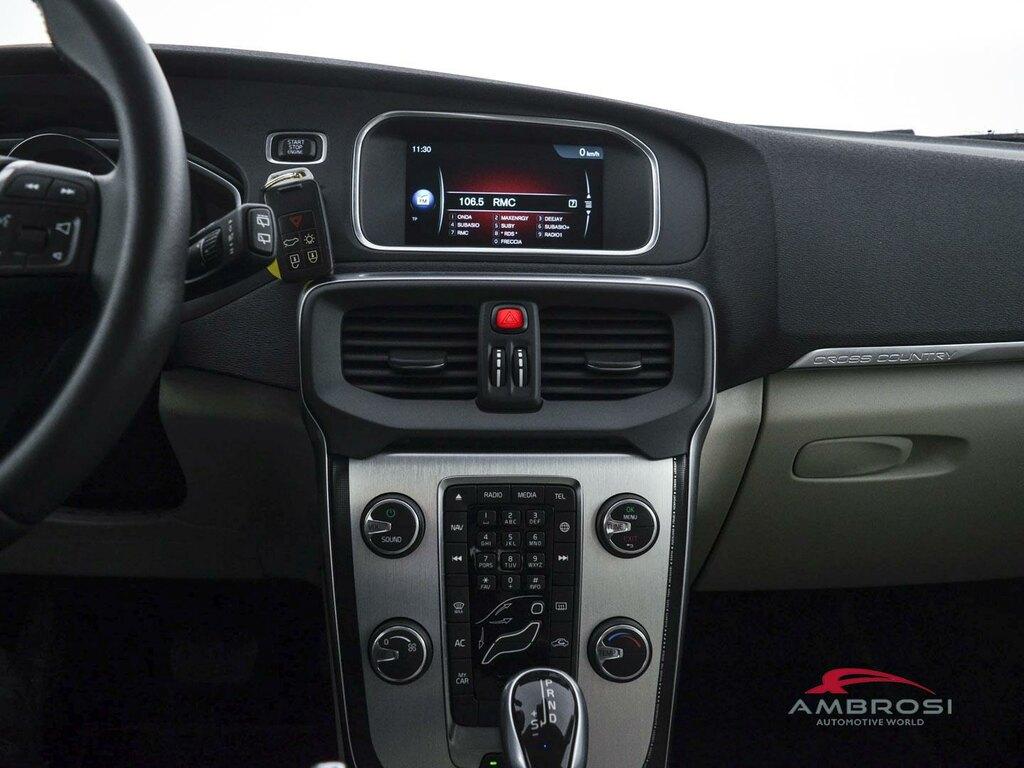 Volvo V40 Cross Country 2.0 D2 Ocean Race geartronic