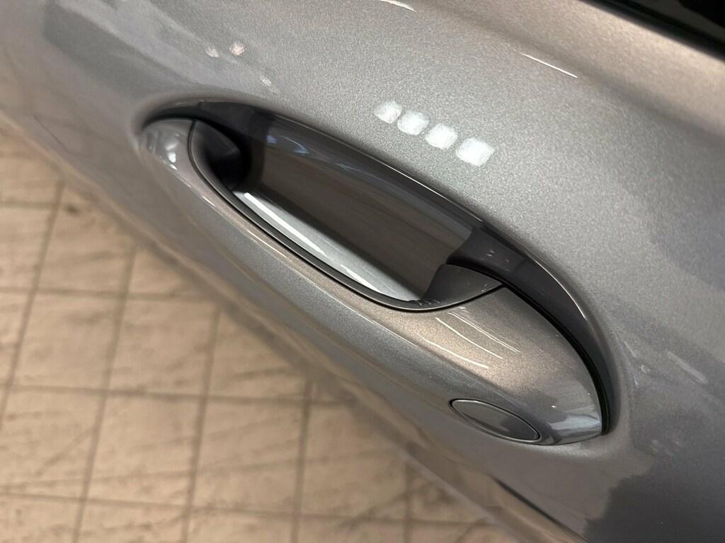 BMW Serie 1 120d 48V auto