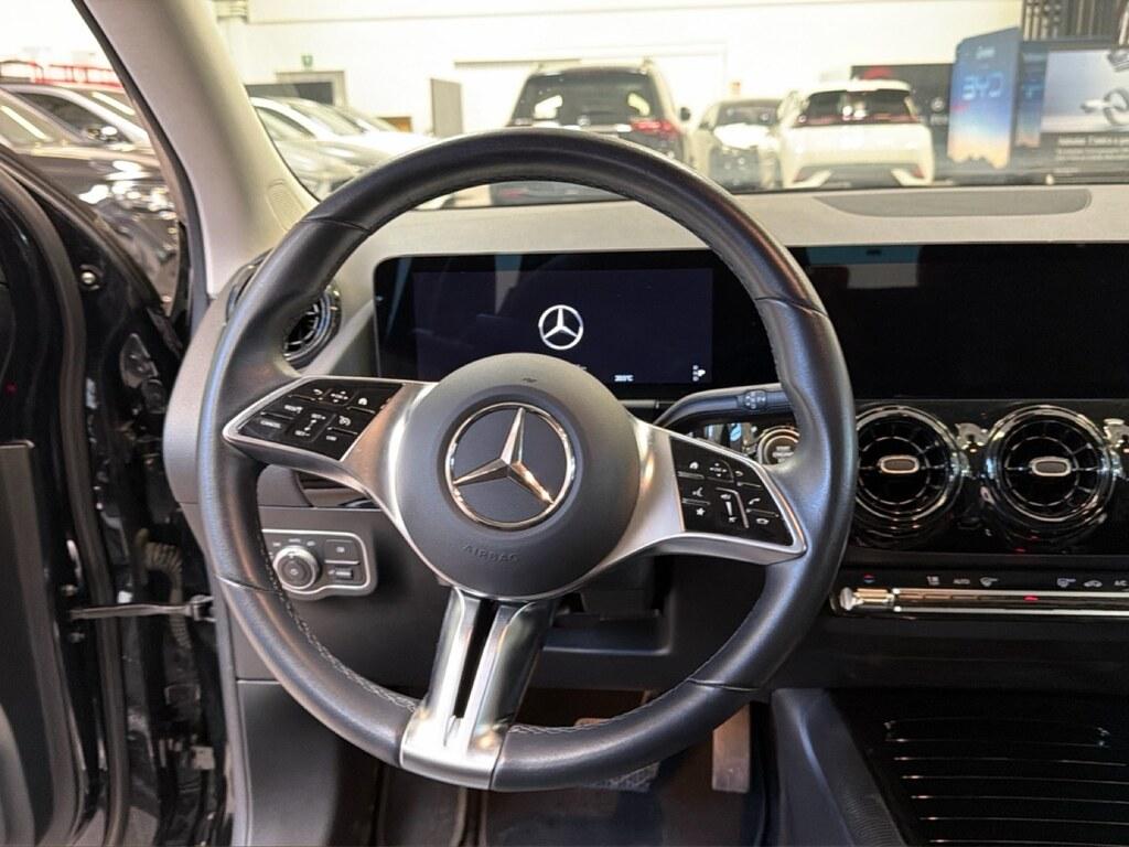 Mercedes GLA 180 d Advanced auto